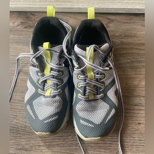 Merrell MQM Flex women’s hiking shoe size 5.5